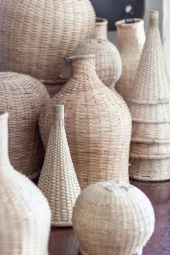 Tikau Sphere taklampa, bambu