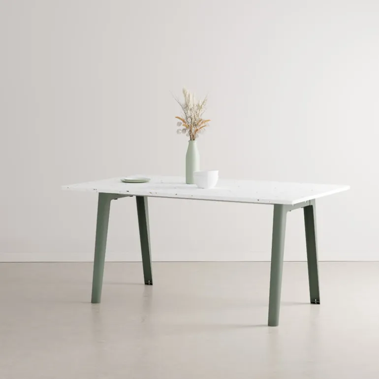 TIPTOE New Modern bord 160 x 95 cm, återvunnen plast - eukalyptusgrå