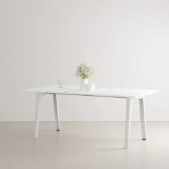 TIPTOE New Modern bord 190 x 95 cm, återvunnen plast - molnvit