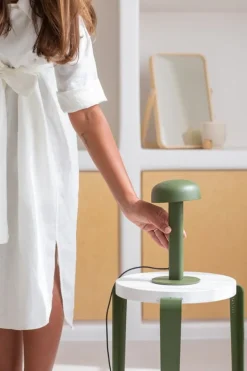 TIPTOE Nod bordslampa, rosmaringrön