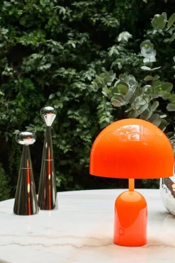 Tom Dixon Bell bärbar LED-bordslampa, fluoro