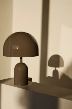 Tom Dixon Bell bärbar LED-bordslampa, taupe