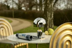 Tom Dixon Bell bärbar LED-bordslampa, silver