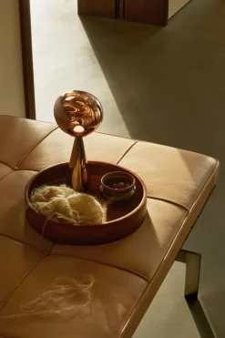 Tom Dixon Melt bärbar LED-bordslampa, guld