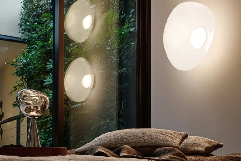 Tom Dixon Melt Surface LED vägglampa, opal - silver