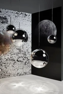 Tom Dixon Mirror Ball LED-pendel, 25 cm, silver