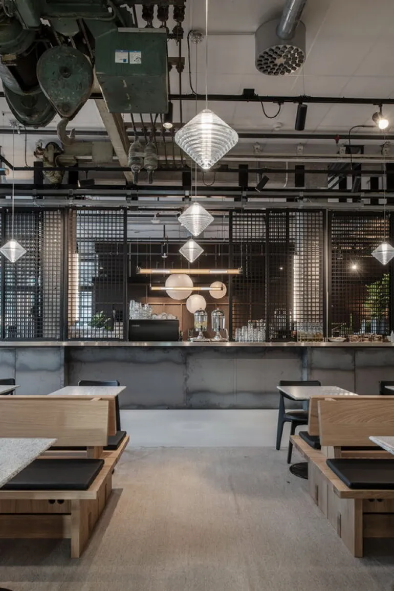 Tom Dixon Press Cone LED pendellampa, 2700 K, klar