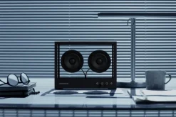 Transparent Small Transparent högtalare, svart