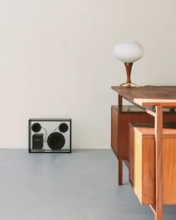 Transparent Transparent högtalare, svart