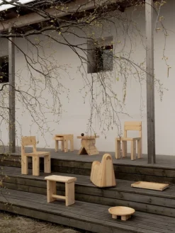 Vaarnii 006 AA sidobord, tall