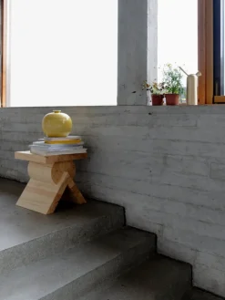 Vaarnii 006 AA sidobord, tall