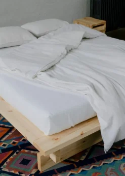 Vaarnii 017 Aamu, sängram, 180 cm, furu