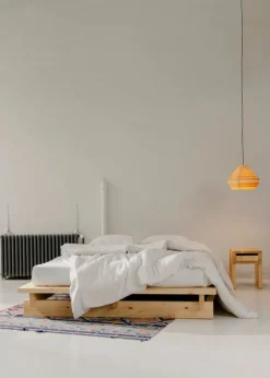 Vaarnii 017 Aamu, sängram, 180 cm, furu