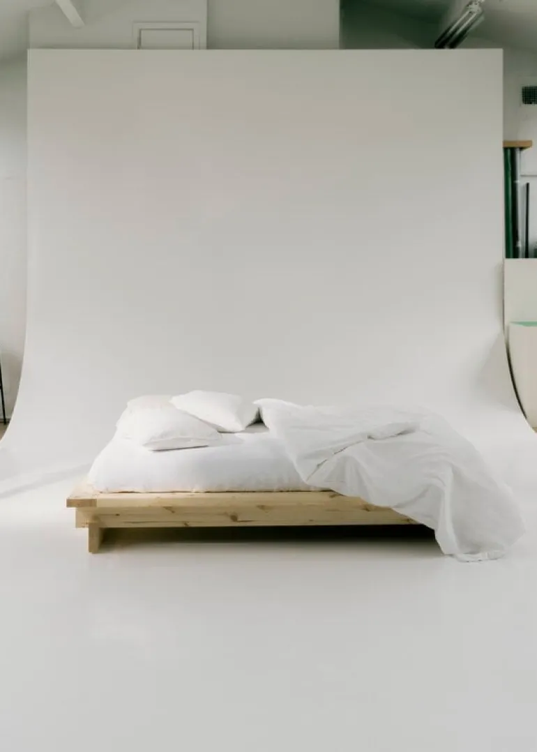 Vaarnii 017 Aamu, sängram, 160 cm, furu