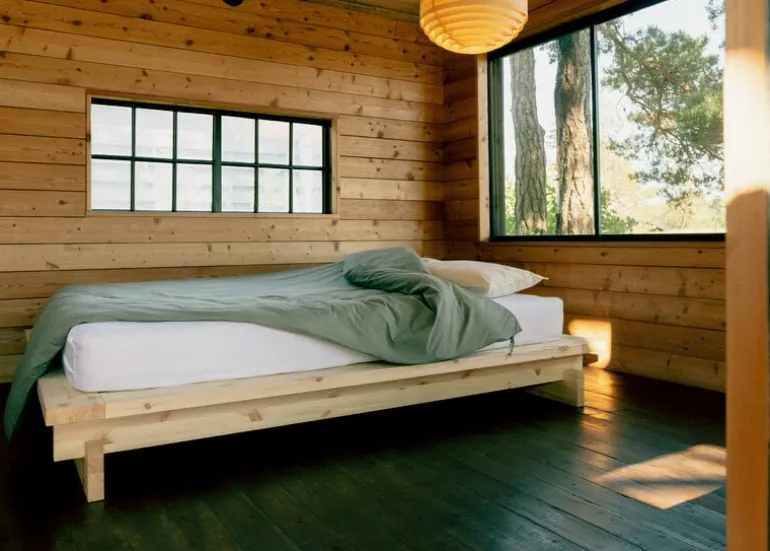 Vaarnii 017 Aamu, sängram, 160 cm, furu