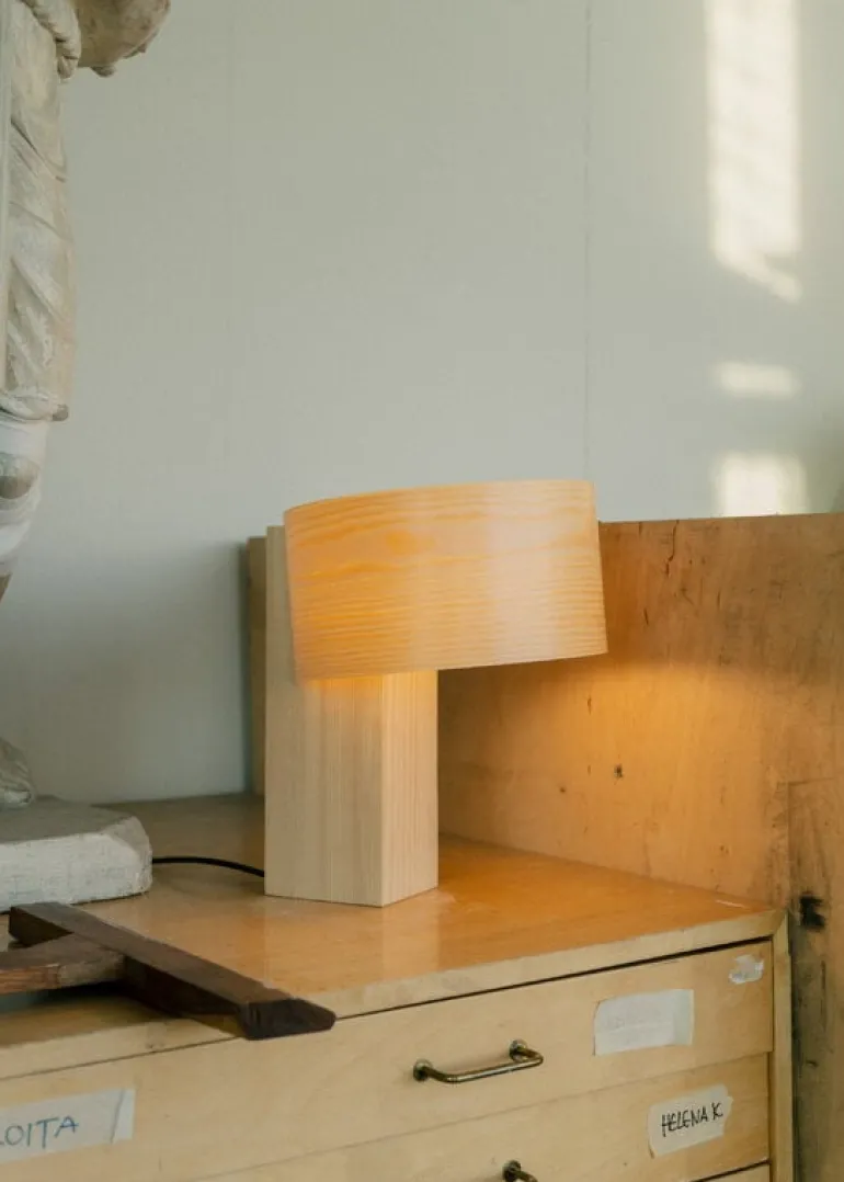 Vaarnii 018 bordslampa, medium