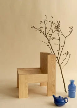 Vaarnii 006 fåtölj, furu