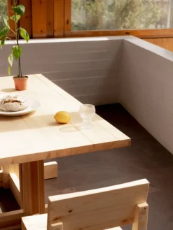 Vaarnii 002 matbord, rektangulärt, 160 cm, furu