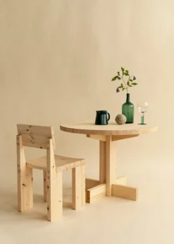 Vaarnii 001 matstol, furu