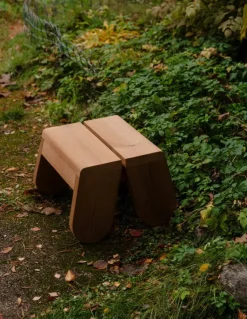 Vaarnii 015 Peace utefotpall, furu