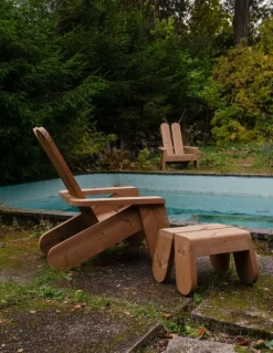 Vaarnii 015 Peace utefåtölj, furu