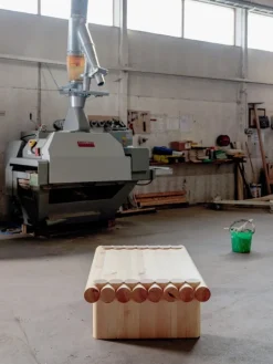 Vaarnii 005 soffbord, furu