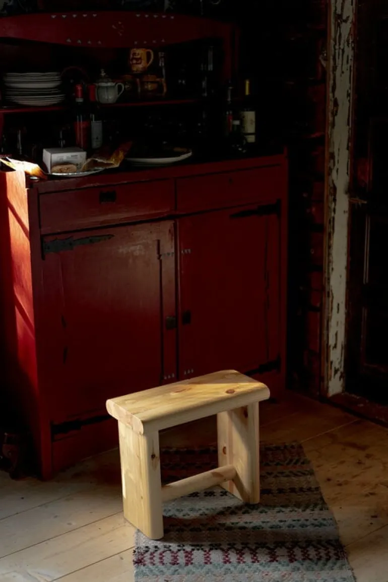 Vaarnii Ast 003 pall, furu