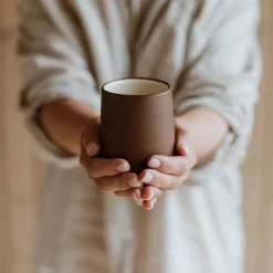 Vaidava Ceramics Earth Raw mugg, brun - beige