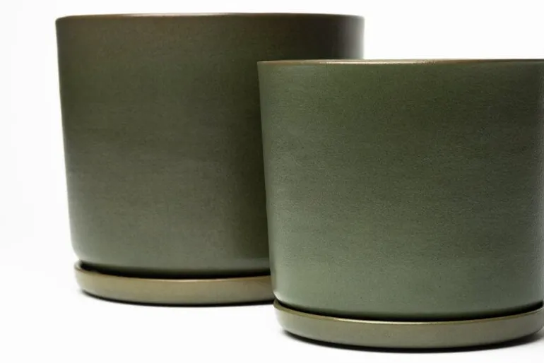 Vaidava Ceramics Moss blomkruka med fat, L, mossgrön