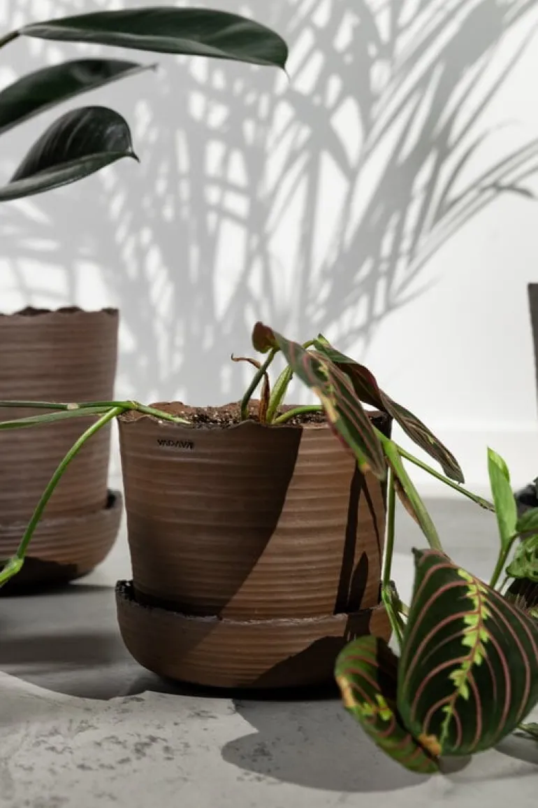 Vaidava Ceramics Soil kruka med fat, L, brun