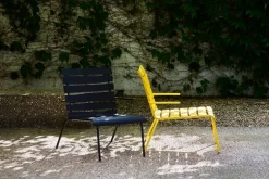 valerie_objects Aligned lounge stol, gul