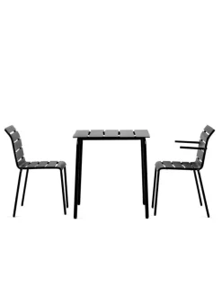 valerie_objects Aligned stol med armstöd, svart