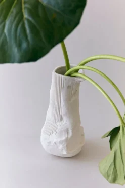 valerie_objects Artifacts karaff III, off-white