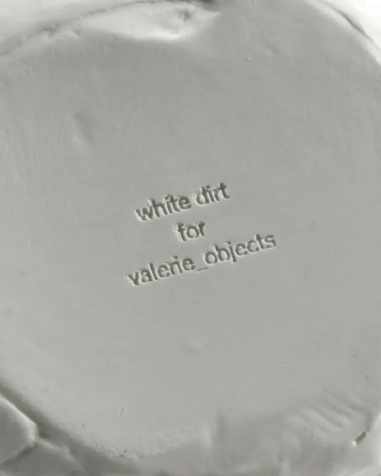 valerie_objects Artifacts vas I, off-white