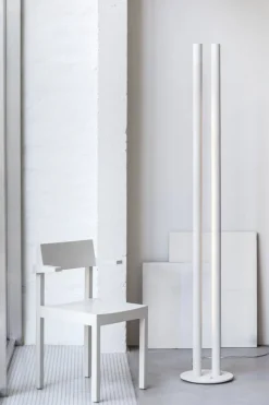 valerie_objects Floor Lamp L1, vit