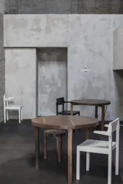 valerie_objects Solid matbord, 90 cm, valnöt