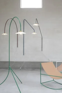 valerie_objects Standing Lamp n1, grön