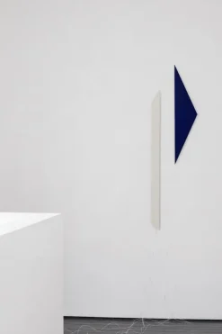 valerie_objects Tramonto 02 vägglampa, naturvit