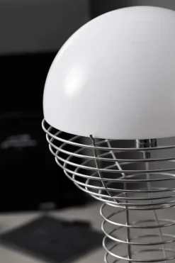 Verpan Wire golvlampa, vit