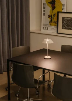 Vibia Mayfair Mini 5495 bärbar bordslampa, varmvit