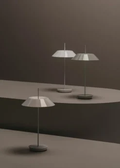 Vibia Mayfair Mini 5495 bärbar bordslampa, varmvit