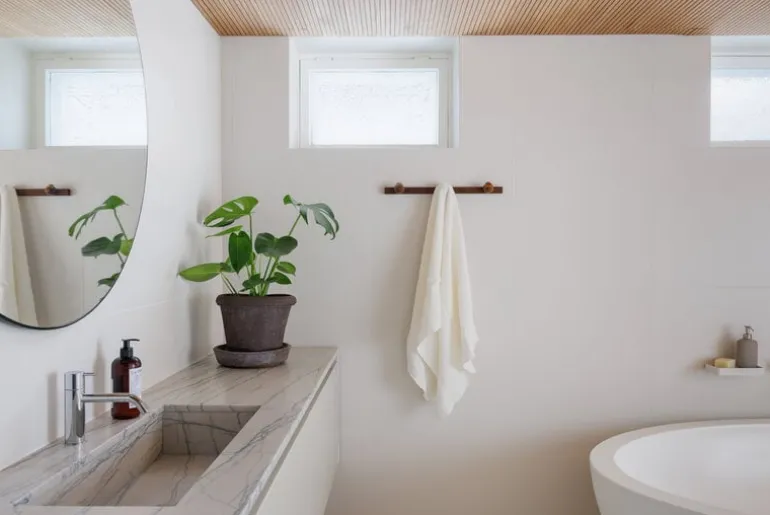 Vieser Lauha vägghängare, 3 knoppar, brunoljad kebony