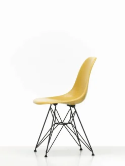 Vitra Eames DSR stol, fiberglas, ljus ockra - basic dark