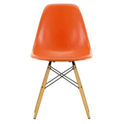 Vitra Eames DSW stol, fiberglas, red orange - lönn