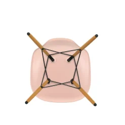 Vitra Eames DSW stol, pale rose RE - lönn