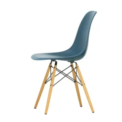 Vitra Eames DSW stol, sea blue RE - lönn