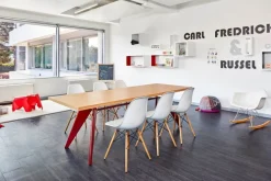 Vitra EM-bord 220 x 90 cm, ek - japansk röd