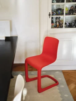 Vitra EVO-C stol, vallmoröd