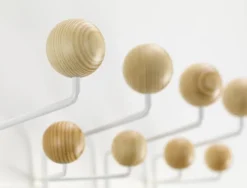 Vitra Hang it all klädhängare, furu