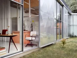 Vitra Lampe de Bureau bordslampa, Japanese red